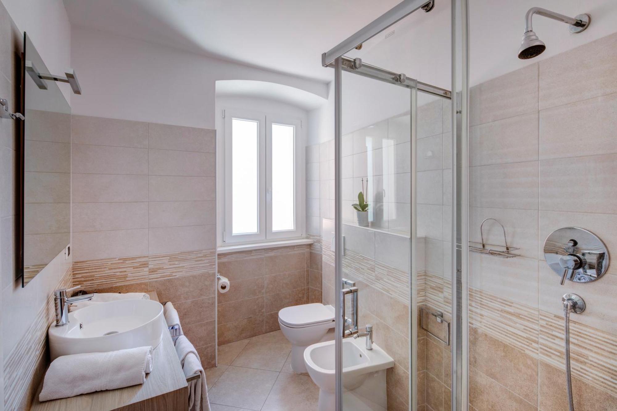 Apartament Le Bicocche Di Joyce - Luxury And Parking Nearby Triest Zewnętrze zdjęcie